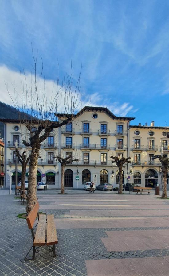 Cal Tranquil Camprodon, Acollidor Atic Al Centre Apartment Exterior foto